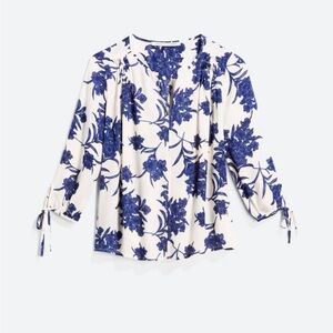 Collective Concepts Large Blouse
